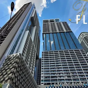 Flixses At Platinum Klcc Куала-Лумпур